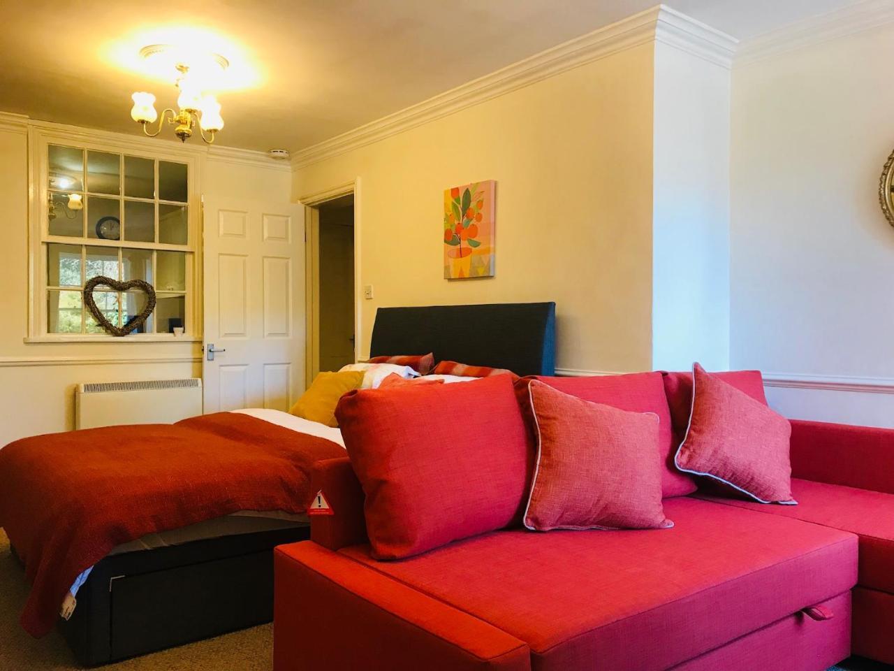 באת' Grosvenor Apartments מראה חיצוני תמונה