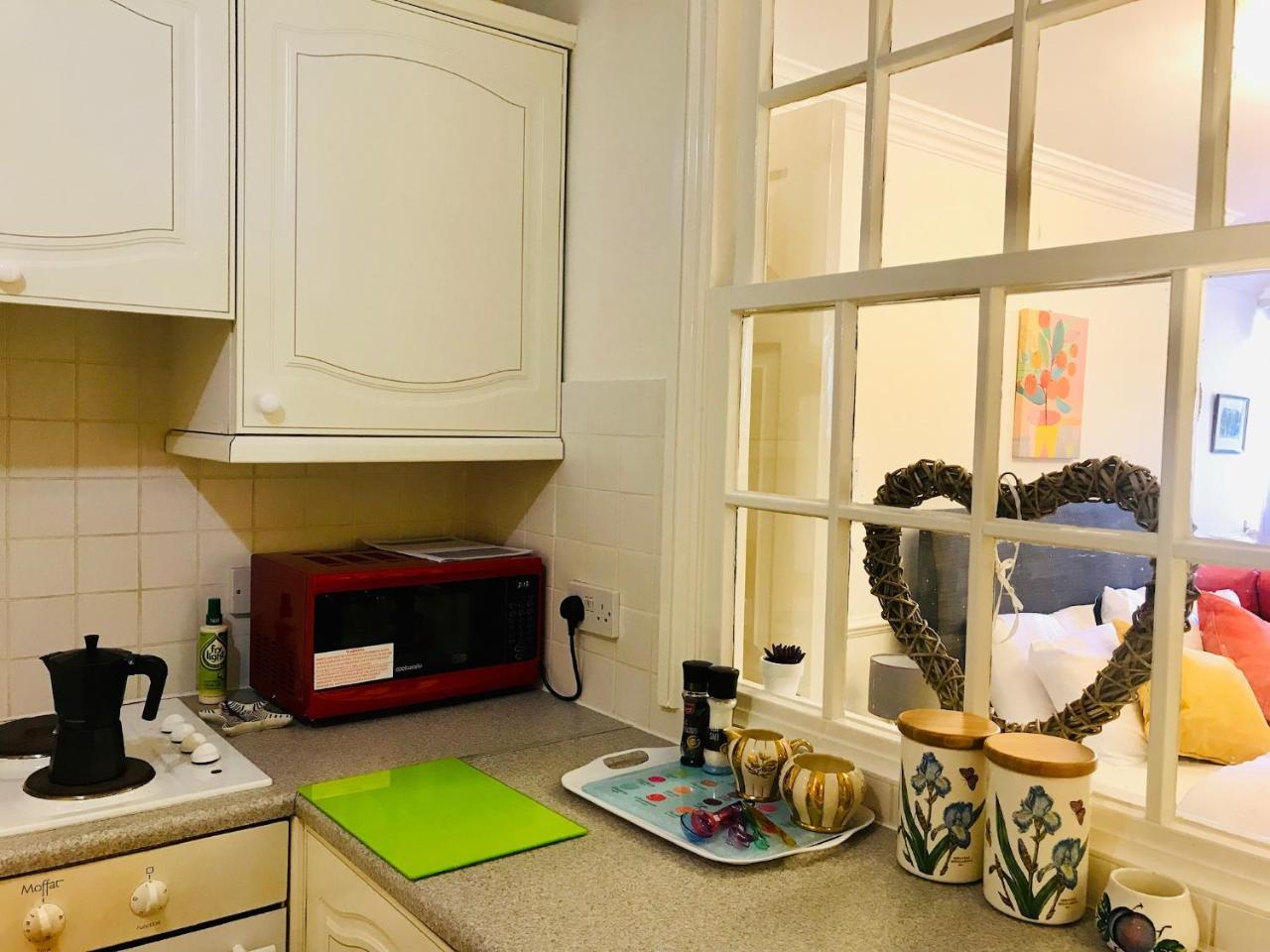 באת' Grosvenor Apartments מראה חיצוני תמונה